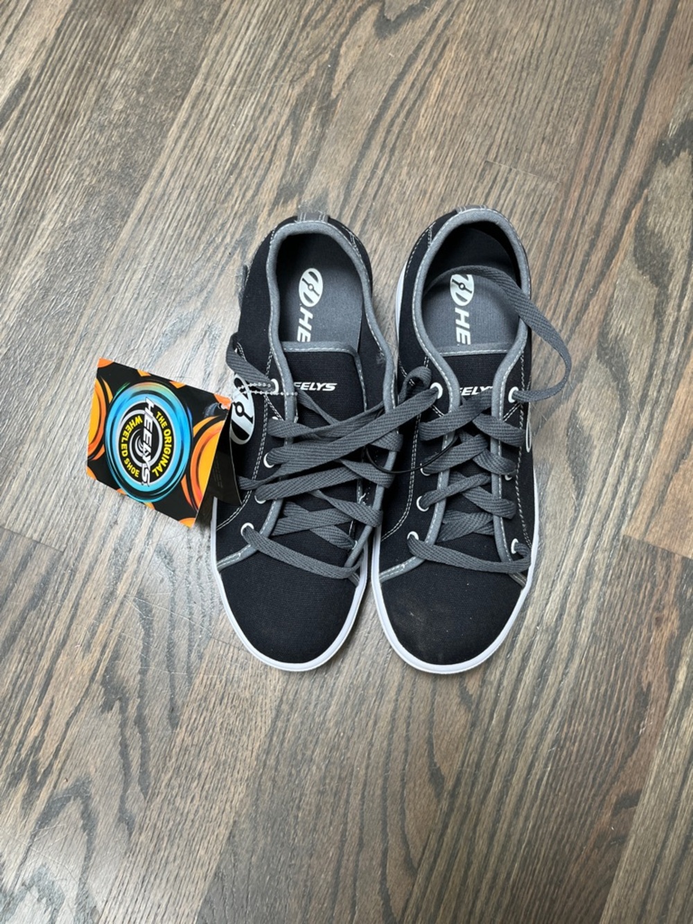 Heelys Black and Gray Low-Top Skate Sneakers
